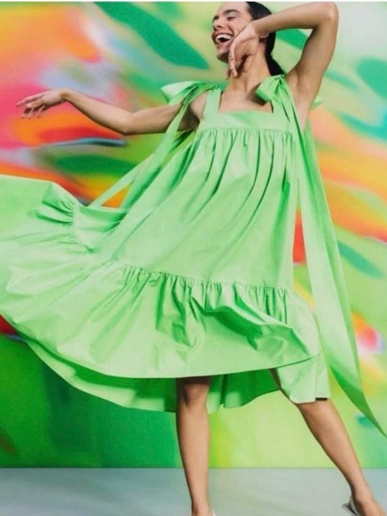 Christopher John Rogers Dresses & Skirts - Christopher John Rogers Tie Strap High-Low Babydoll Dress Vibrant Green M